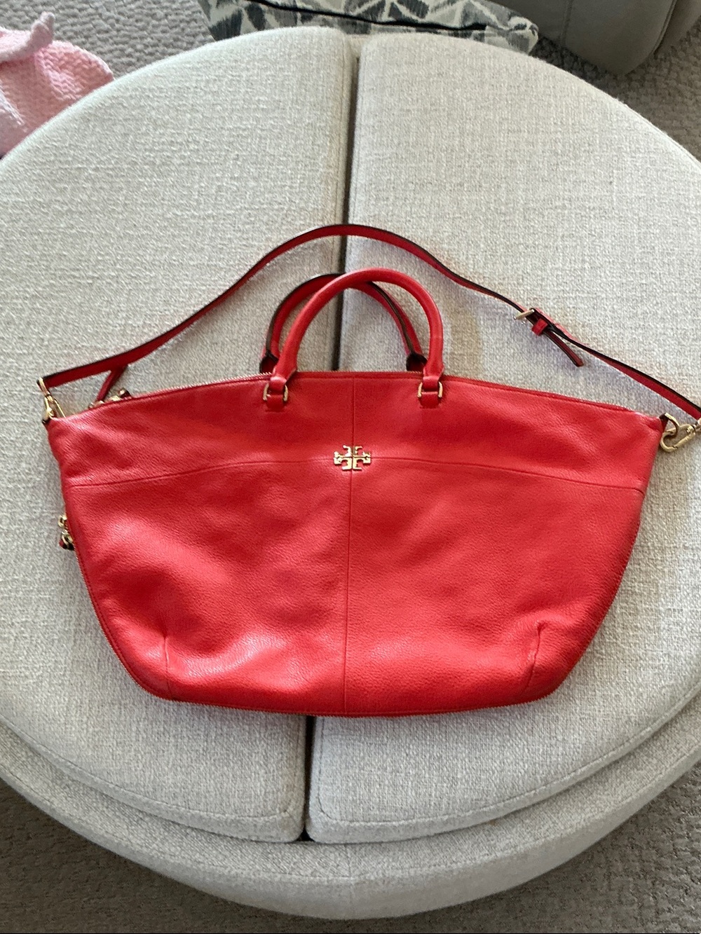 Beautiful Tory Burch Orange Leather Satchel with Adjustable Shoulder Strap